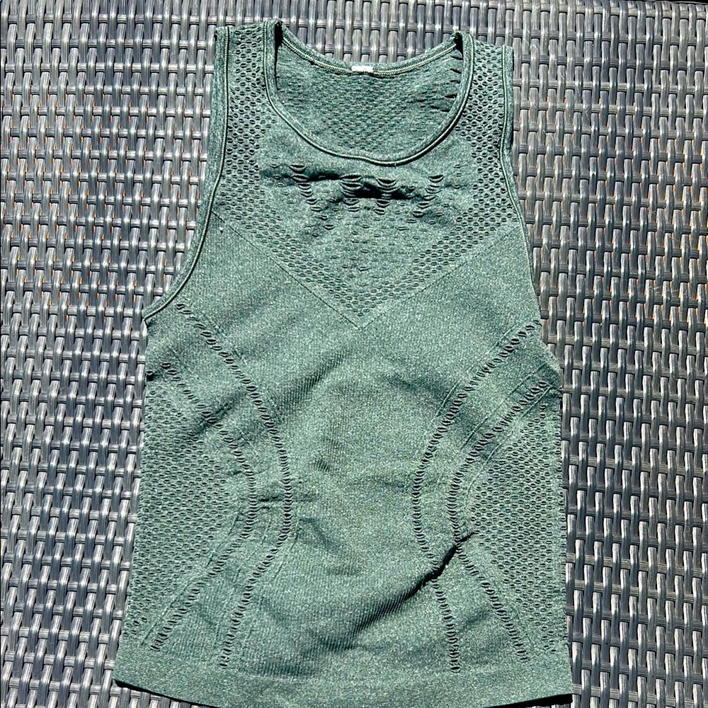 ALO Yoga Green Fitted Ribbed Tank Top
